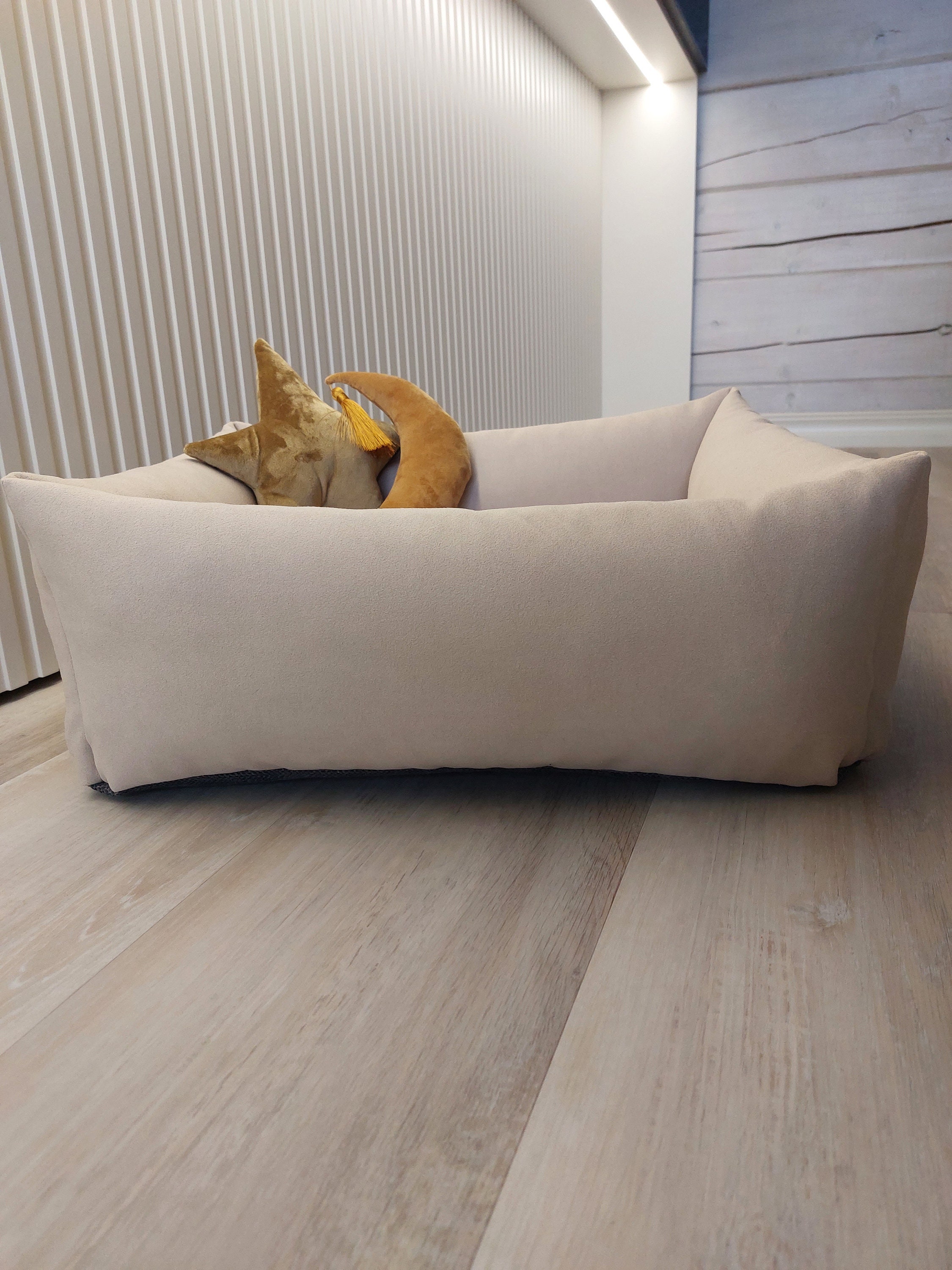 Luxury Handmade Beige Pet Bed - Custom Sizes