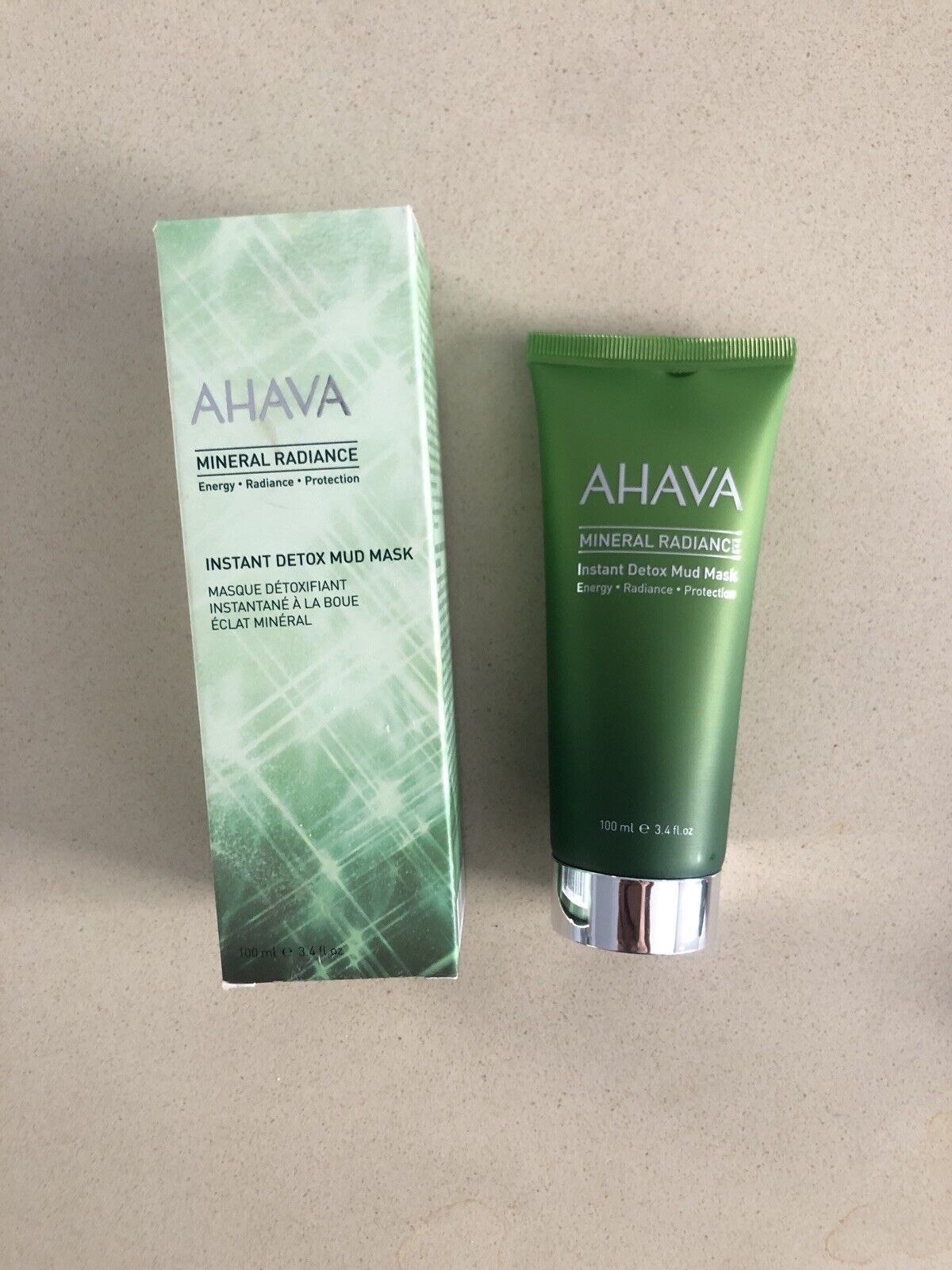 AHAVA Mineral Radiance Detox Mud Mask