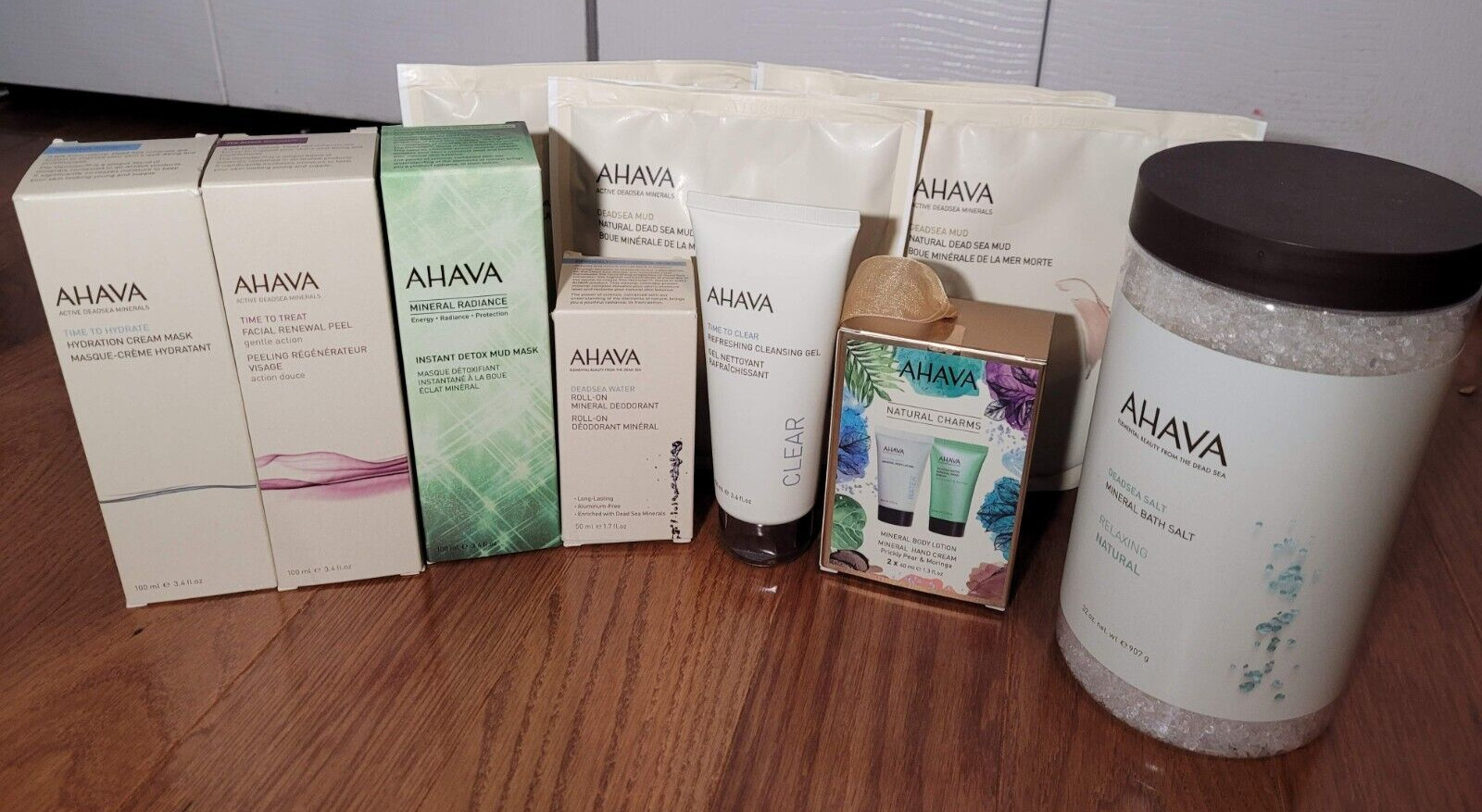 AHAVA Mineral Radiance Mud Mask 3.4oz Instant Detox