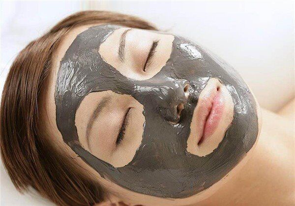 Anti-Aging Skin Detox Mud Mask