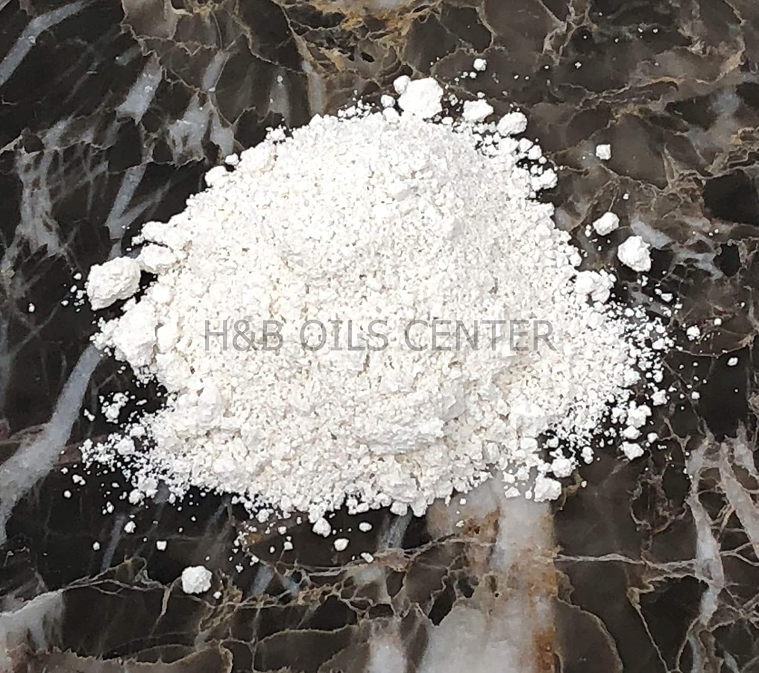 Organic Kaolin Clay Face Mask Treatment