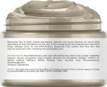 Bentonite Clay Mud Mask for Deep Pore Cleansing