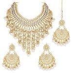 Aheli Elegant Faux Kundan Choker Necklace Set
