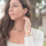 Charming Silver Equestrian Snaffle Bit Bracelet