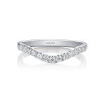 Curved Moissanite Wedding Band for Women, Size 5