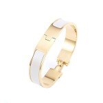Elegant 18K Gold Women's Letter Bangle Bracelet