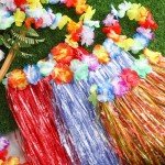 Hawaiian Hula Skirts with Tropical Garlands - 20 Pcs