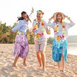 Hawaiian Hula Skirts with Tropical Garlands - 20 Pcs