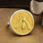 Honey Bee Signet Ring in 925 Silver & Gold