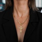 Chloé Lovett 14K Gold Cross Necklace for Everyone