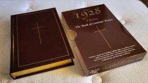 1928 Book of Common Prayer - Burgundy Leather
