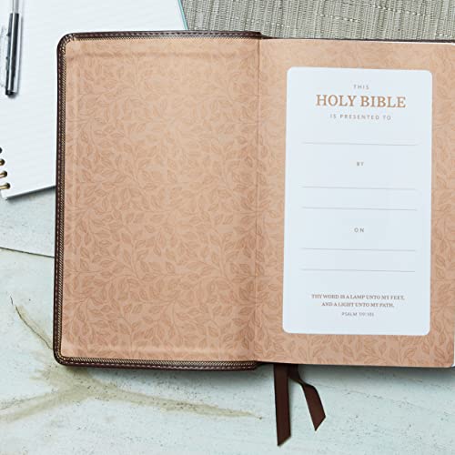 Personal Size Giant Print KJV Holy Bible with 43,000 Cross References