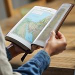 Personal Size Giant Print KJV Holy Bible with 43,000 Cross References