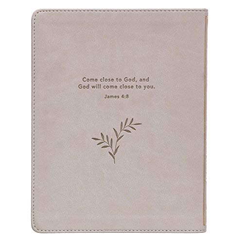 365 Devotions for Women: Peace in God's Presence