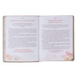 365 Devotions for Women: Peace in God's Presence