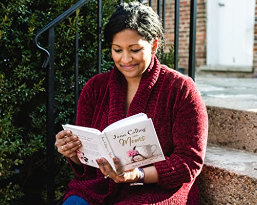 Jesus Calling for Moms: Hardcover Devotions with Full Scriptures