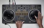 Pioneer DDJ-REV1: Serato DJ Controller with Scratch-Style