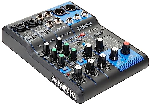 Compact Yamaha Mixer with 6 Inputs and Effects