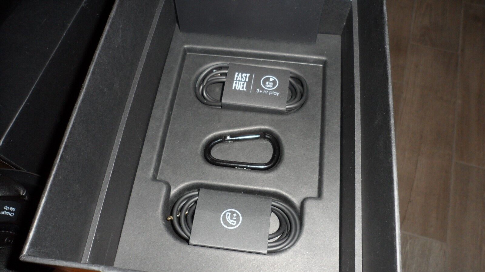Beats Studio3 Wireless Headphones - Matte Black / OPEN