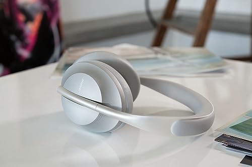 Silver Luxe Bose Noise Cancelling Headphones 700