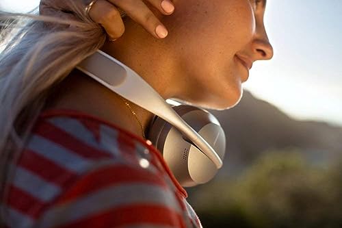 Silver Luxe Bose Noise Cancelling Headphones 700