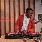 Pioneer DJ DJM-S5 2-channel Mixer for Serato DJ