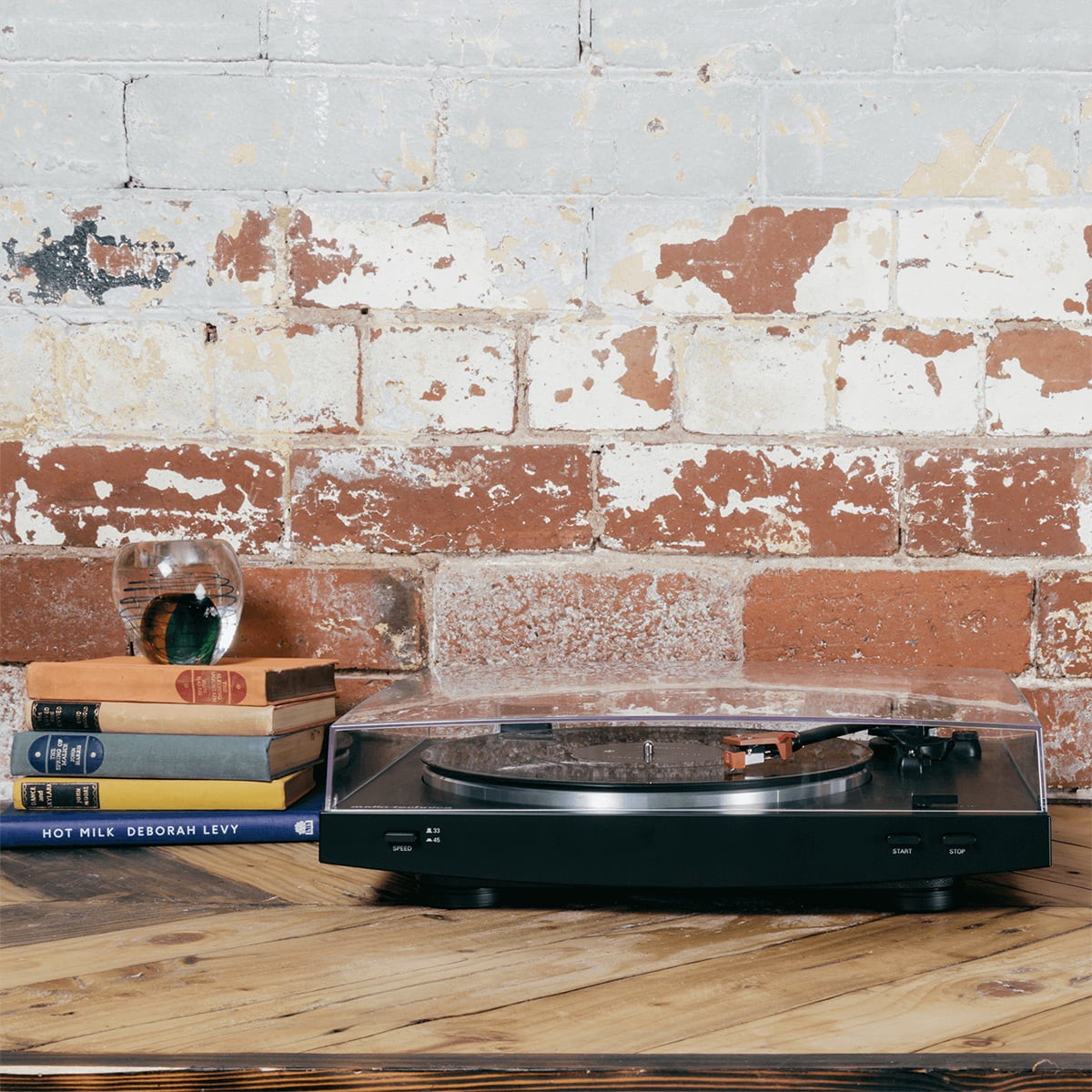 Audio-Technica belt drive stereo turntable, black