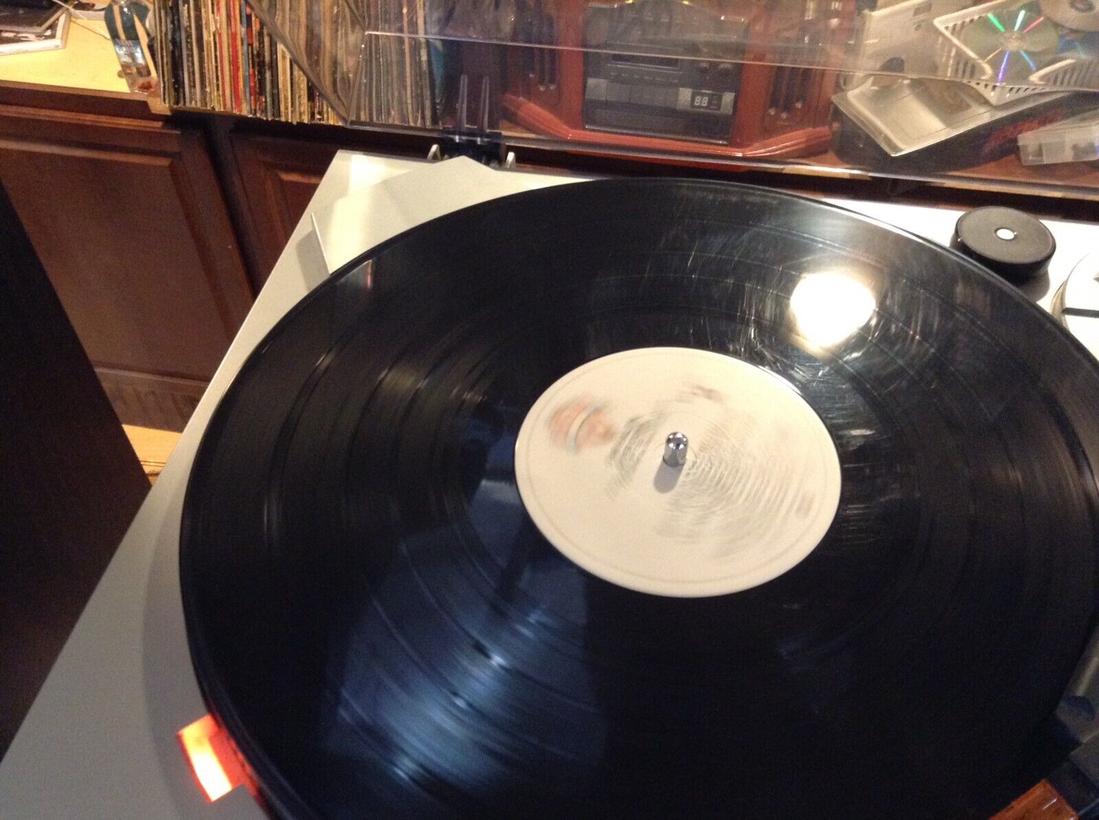 MCS 6205 Fully Automatic Belt Drive Turntable