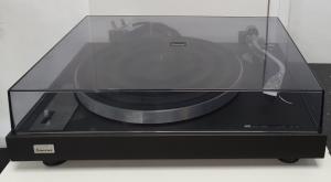 Sansui SR-222 Belt Drive Turntable