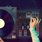 Wireless DJ Mixer with DSP Effects & Bluetooth Compatibility