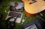 Apogee Jam Plus USB Instrument and Headphone Interface