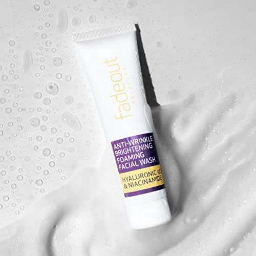 Brightening Anti-Wrinkle Facial Wash with Hyaluronic Acid