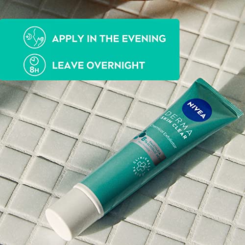 NIVEA Derma Skin Clear Liquid Exfoliator 40ml