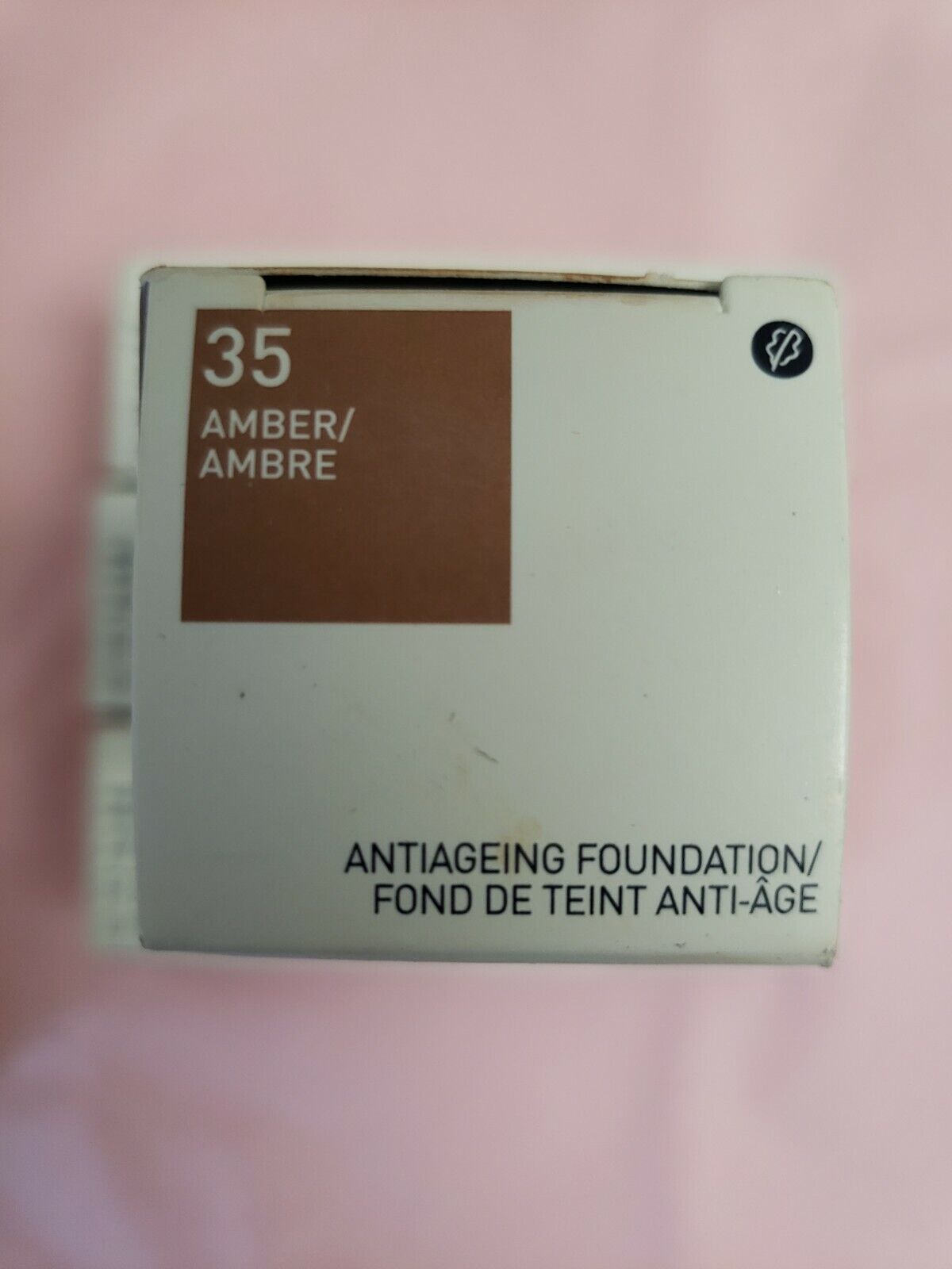 Korres Quercetin & Oak Anti-Aging Liquid Foundation