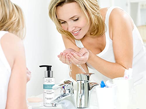 Vitamin C Face Wash - Brightening & Gentle Cleanser