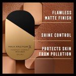 Max Factor Facefinity Compact Foundation SPF 20 Ivory
