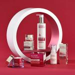 Super Facialist Advanced Anti-Aging Cleansing Latte 200ml