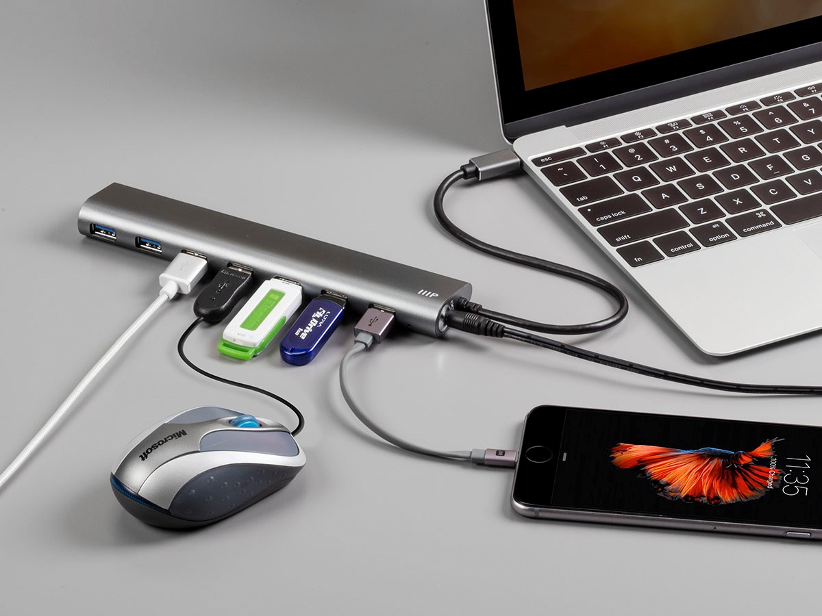 Monoprice 7-Port USB-C Hub - Aluminum Fast Transfer