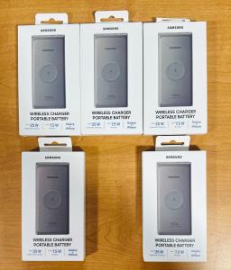 SAMSUNG 10,000 mAh Fast Wireless Charger Pack