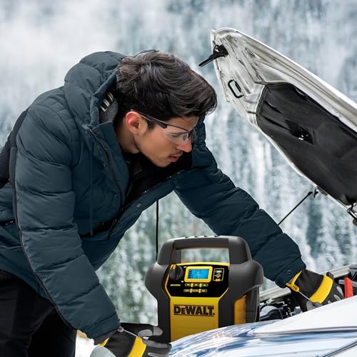 DEWALT Portable Power Station Jump Starter - 1600 Peak Amps