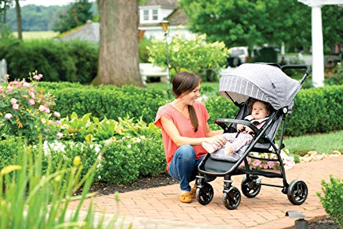 Graco Breaze Lite2 Compact Pushchair with Raincover, Fashionable