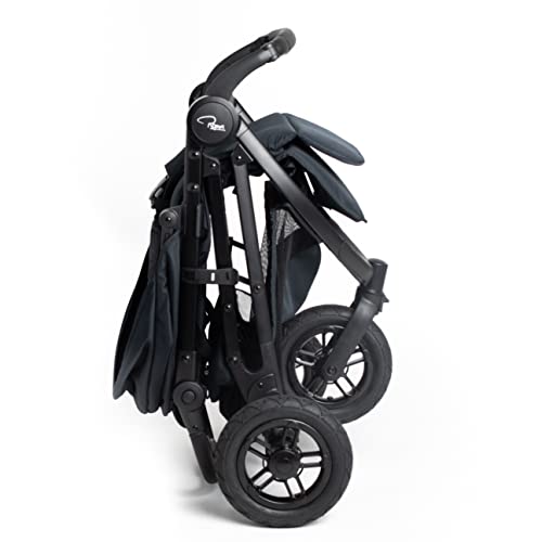 Roma Atlas 3 Wheel Pram in Jet Black