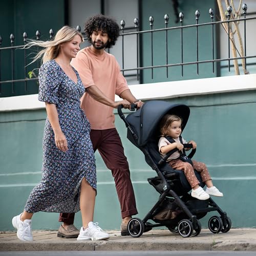 Maxi-Cosi Lara2 Pushchair: Lightweight, Compact, Ultra Comfortable Grey
