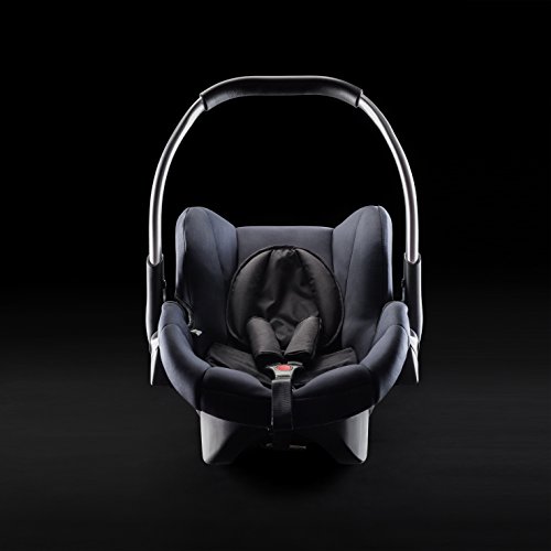 Hauck Comfort Fix Car Seat, Black with Reducer