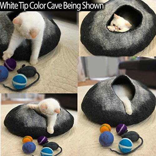 Eco-Friendly Cat Cave Bed in Light Gray