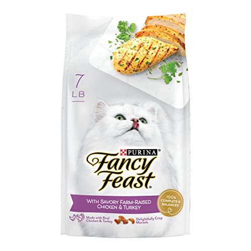 Fancy Feast Cat Food with Chicken & Turkey