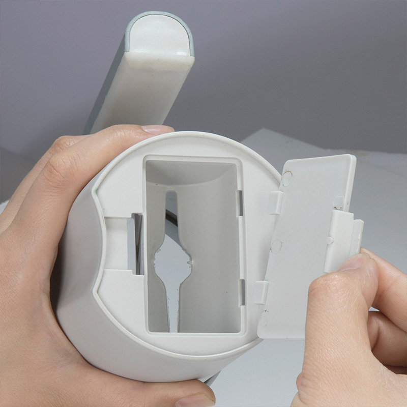 Portable Self-Cleaning Cat Litter Shovel