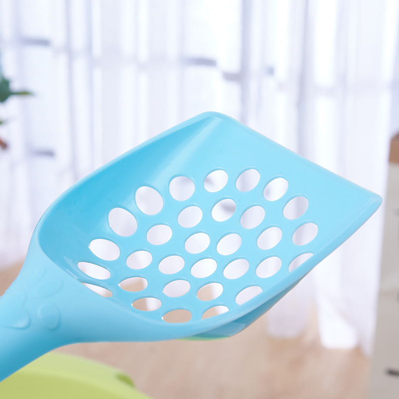 Sturdy Cat Litter Scoop for Easy Cleaning