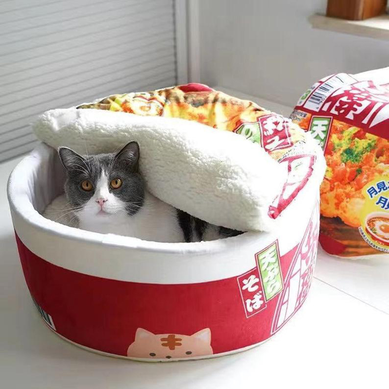 Cat Winter Tent Bed with Plush Pad