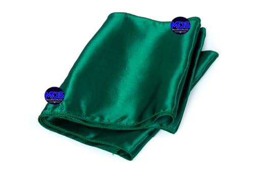 Pack of 30 Bright Silk Satin Table Runners - Emerald Green